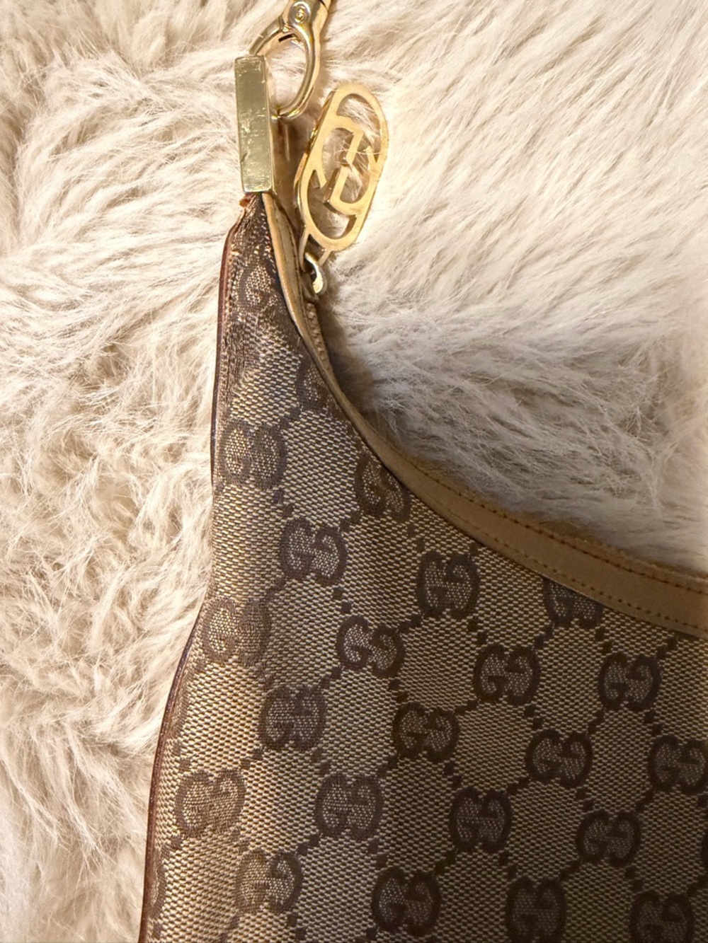 Gucci Beige GG Canvas Shoulder Bag with Green and Red Web Strap - Picture 7 of 16